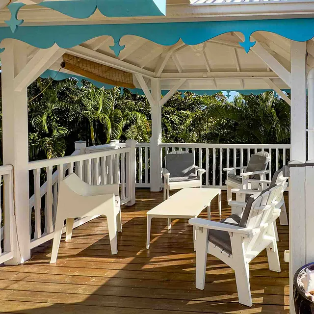 location villa guadeloupe carbet dans un jardin tropical en Guadeloupe dans une villa pour 8 personnes